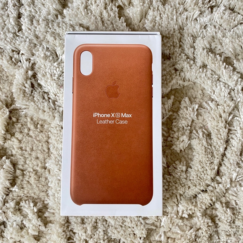 iPhone XS Max leather case